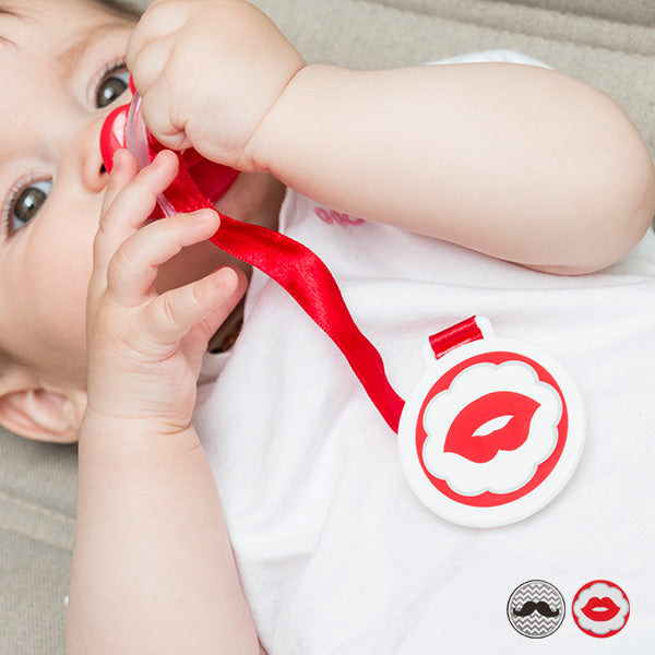 Napphållare med spänne och kardborrband